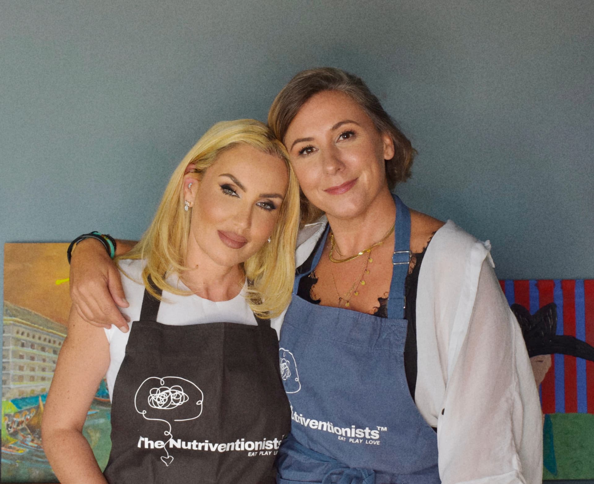 The Nutriventionists hosting a cooking therapy table experience